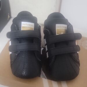 Adidas Kids Black and Gold Sneakers